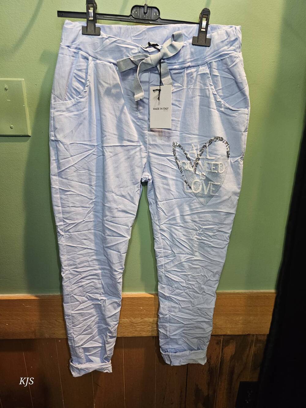 NEW MADE IN ITALY women's embroidered italian crinkle joggers in light blue